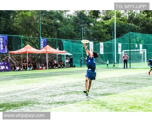 深入分析西安飞盘队快攻战术的优势与执行细节 深入分析西安飞盘队快攻战术的优势与执行细节